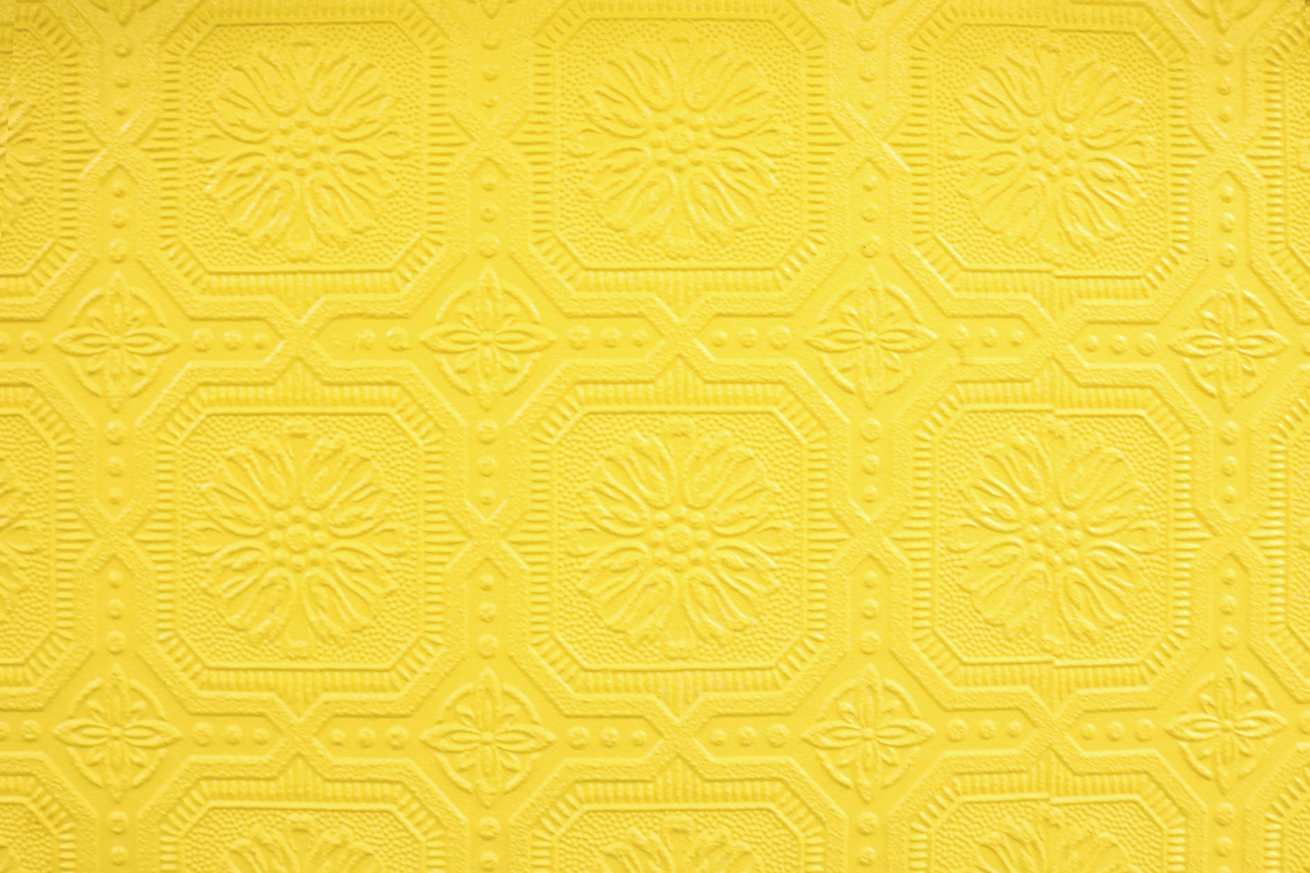 yellow background